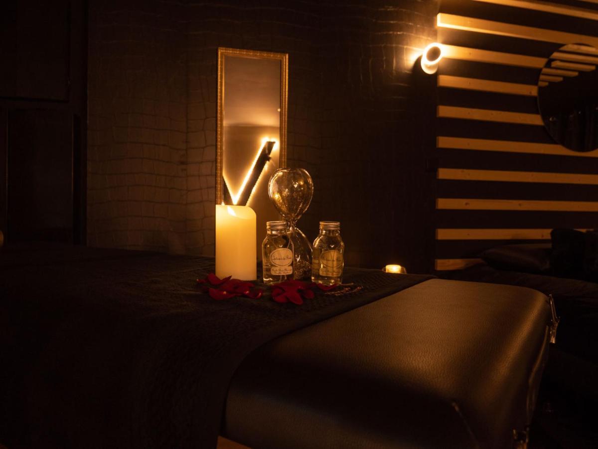 Douceur Du Charme - Love-Room A Charmes Entre Epinal Et Nancy Экстерьер фото